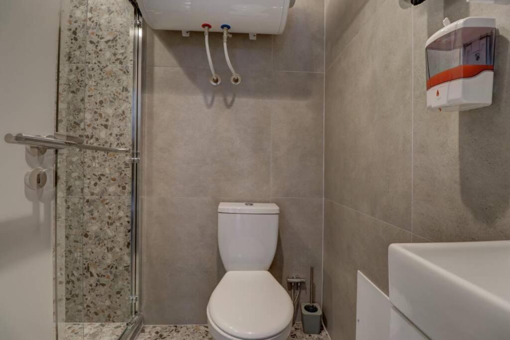 Town Square Apartment 普里什蒂纳 外观 照片